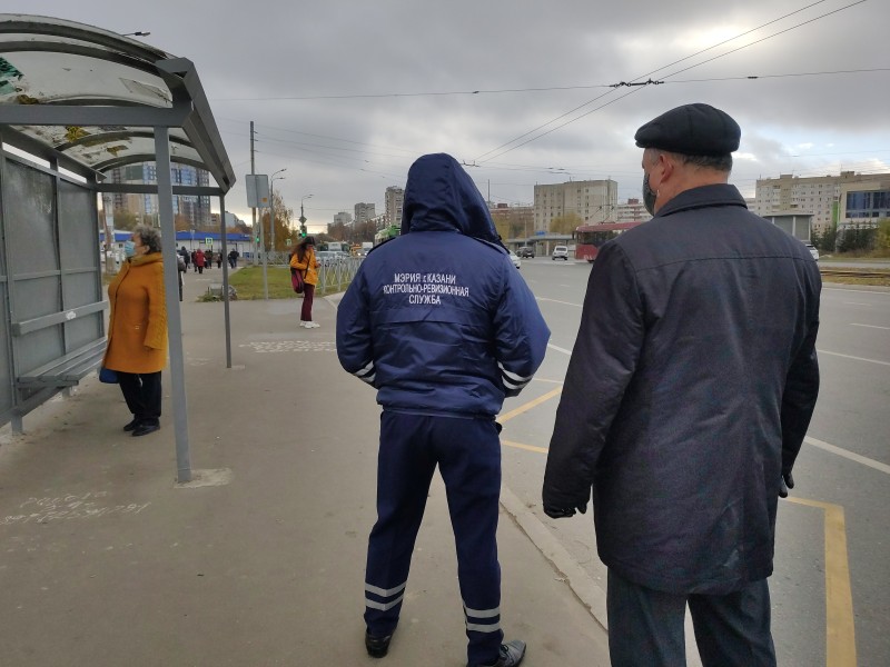 В Казани за три дня кондукторами и ревизорами в общественном транспорте выявлено 1274 пассажира без масок.