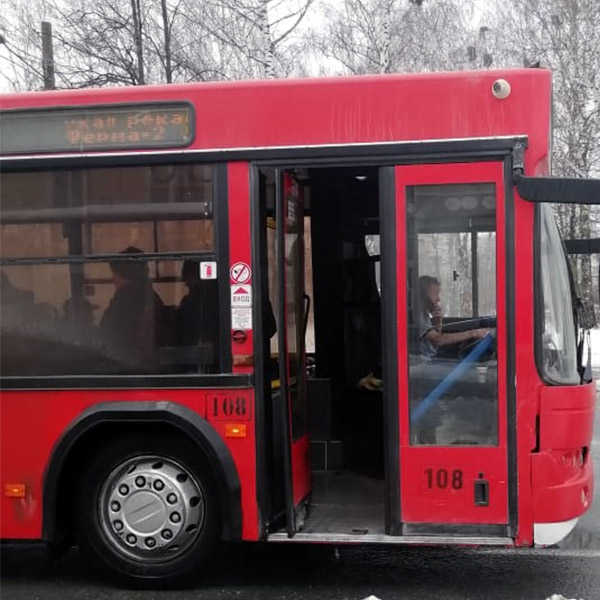 89 автобус казань. Казань автобус 39с. Автобус 3 Казань. Водитель автобуса Казань. 75 Автобус Казань.