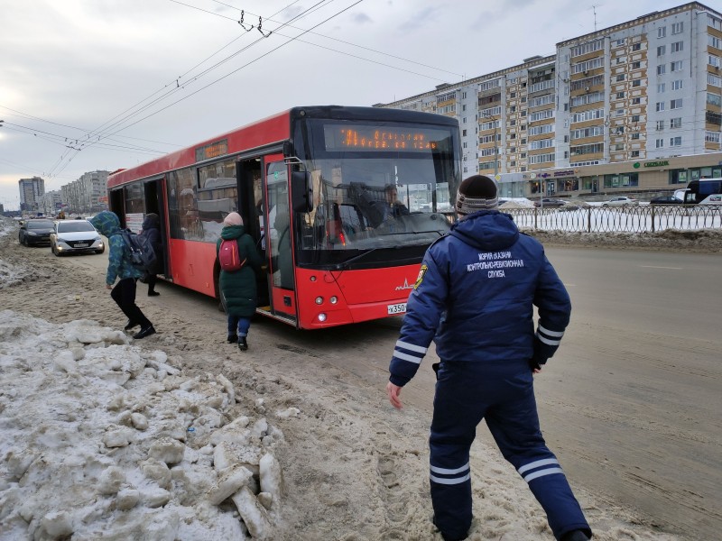 10 и 11 марта в общественном транспорте Казани выявлено более 800 пассажиров без масок.