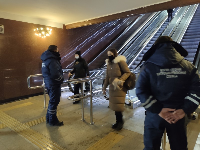 В Казани 25 марта кондукторами и ревизорами в общественном транспорте выявлено более 450 пассажиров без масок.