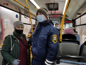 В общественном транспорте Казани в марте выявлено почти девять тысяч пассажиров без масок.