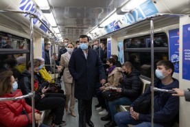 Сегодня, во Всемирный день без автомобиля, Мэр Казани Ильсур Метшин пересел на метро.