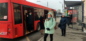 6 апреля в утренний час пик председатель комитета по транспорту Казани Амир Сафин проверил работу общественного транспорта.