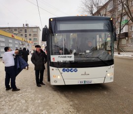  3 декабря в Казани на маршруте №1 прошел тестирование новый автобус особо большой вместимости МАЗ-215