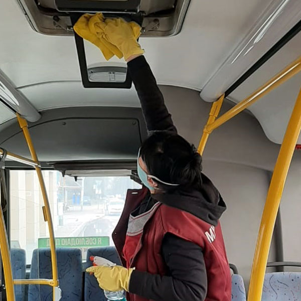 В Казани пассажиропоток в автобусах снизился на 75,6 %