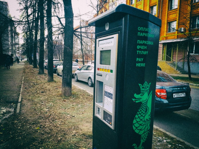 В Казани льготный режим работы муниципальных парковок продлен на месяц