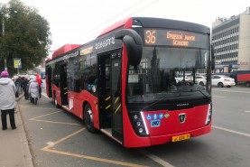 Городские маршруты в Казани обслуживают 37 новых газомоторных автобусов