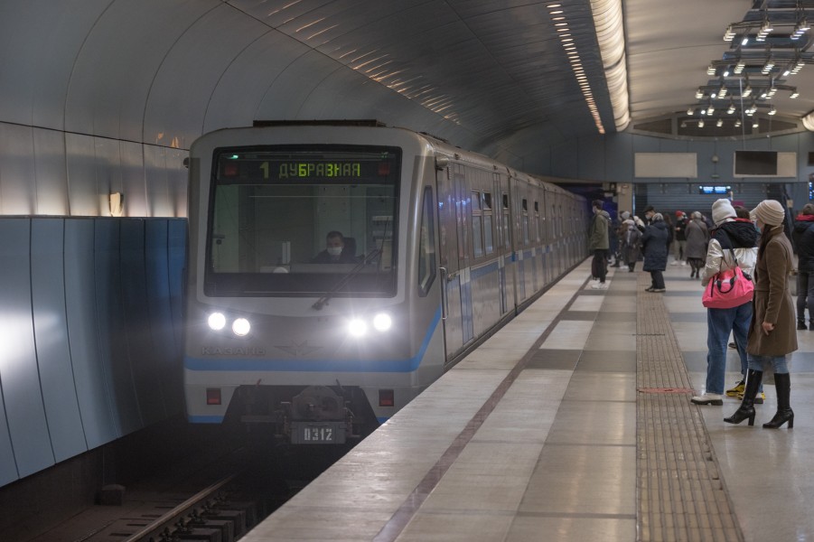 В казанском метро появился новый поезд "Москва"
