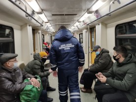 7 декабря в общественном транспорте Казани выявили более тысячи пассажиров без масок