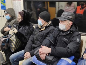 Более 400 нарушителей масочного режима выявили в общественном транспорте Казани