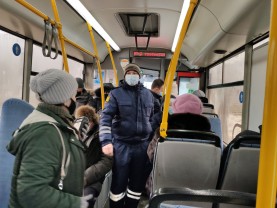 В общественном транспорте Казани 10 февраля выявили 509 пассажиров без масок.